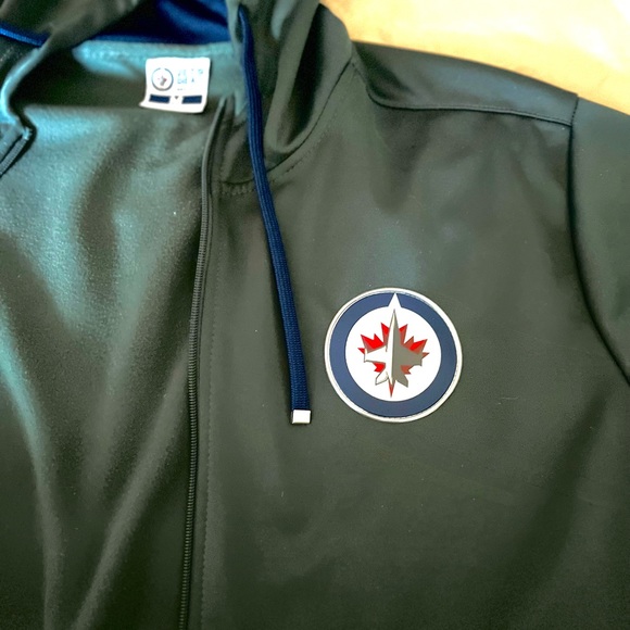 Winnipeg JETS Zip Hoodie - NWOT. Medium. - Picture 6 of 7